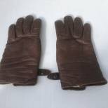 WH Paire de gants officier fourrés mouton cuir marron 