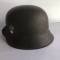 Heer casque Mdle 1942 un insigne et jugulaire 