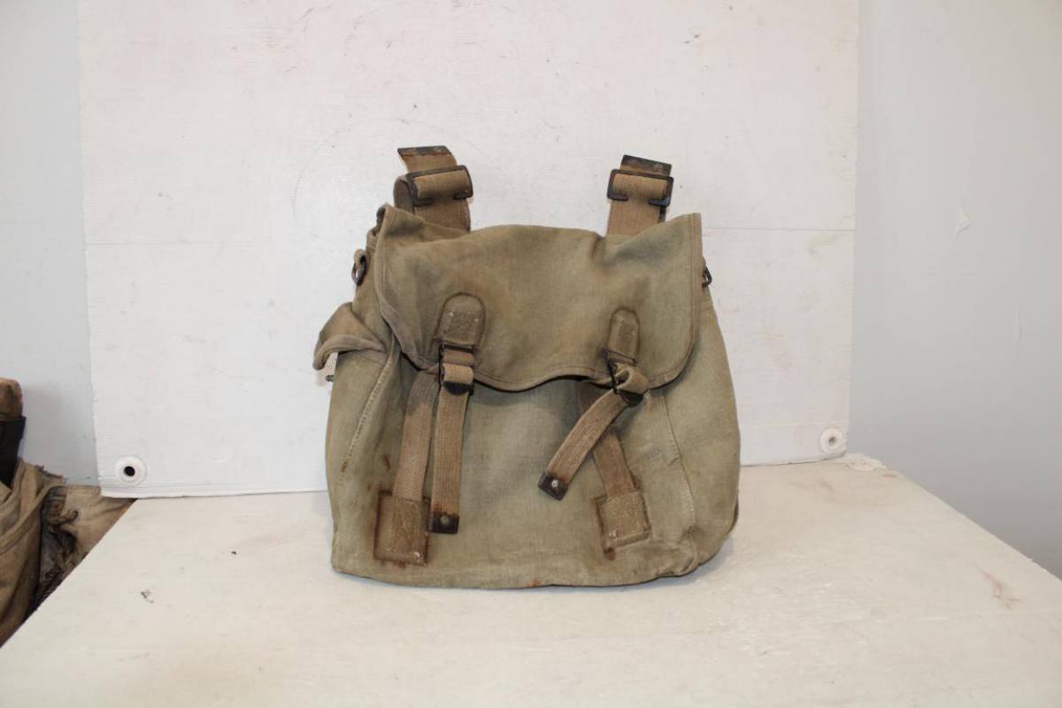 COQUE DE CASQUE PARACHUTISTE ALLEMAND MODELE 1938